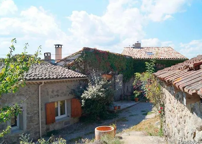 Les Gites Du Mazel